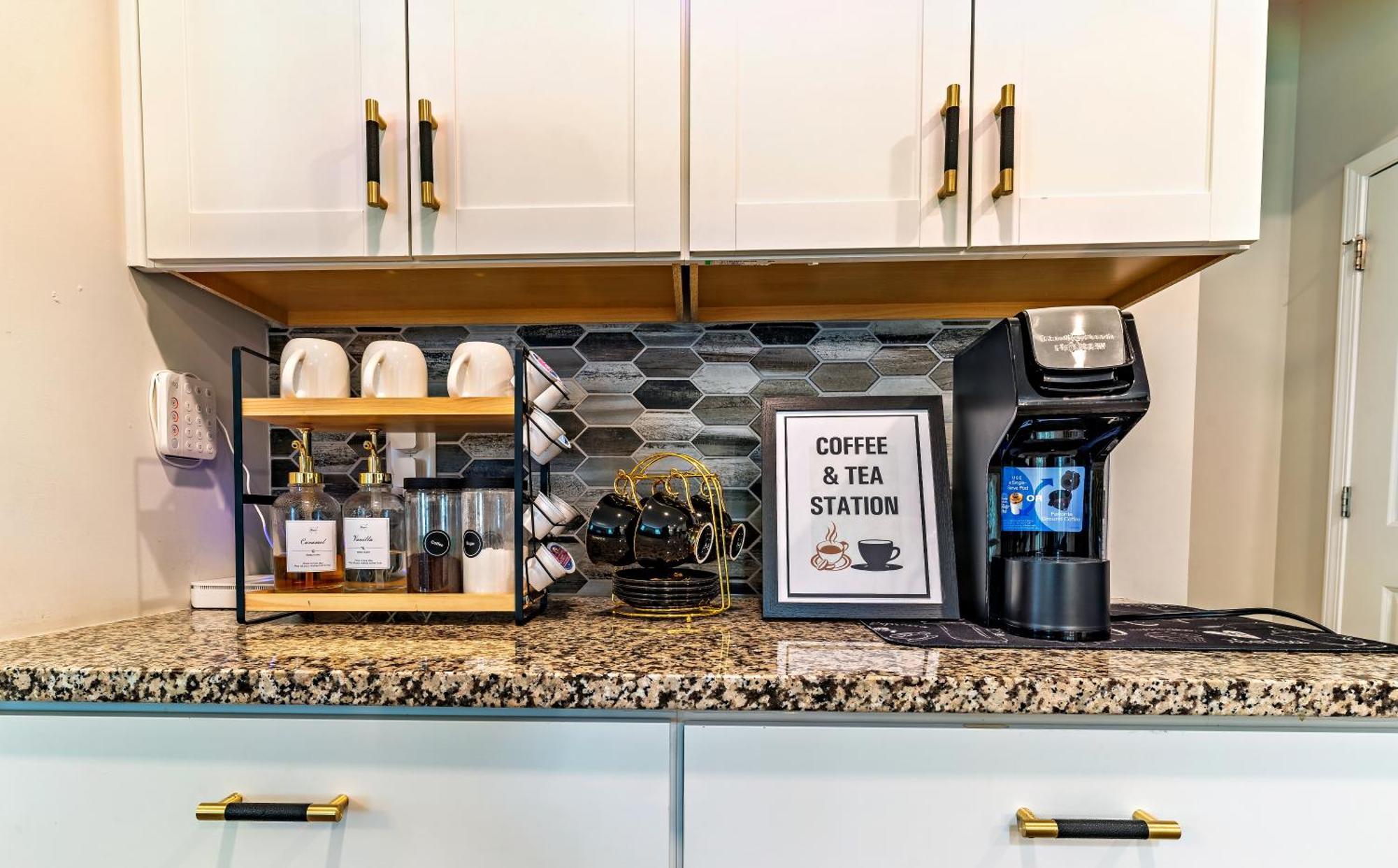 Raleigh Luxe Family Retreat- 15 Min To Downtown, Kids Gear, Fast Wifi For Wfh, Ev & Pet Friendly Villa Exteriör bild